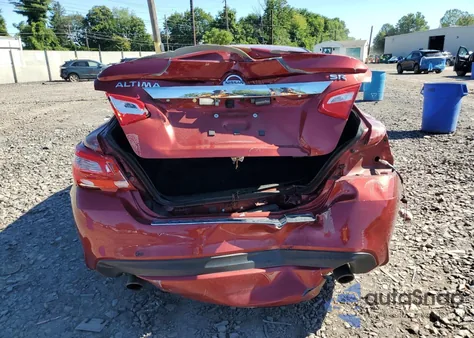 2016 Nissan Altima 2.5 z USA, uszkodzony, nr VIN 1N4AL3AP2GC185675